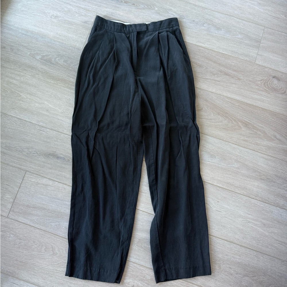 H&M black trousers